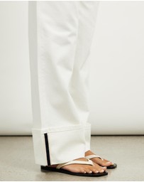 Minima Esenciales - Eliana Selvedge Jeans