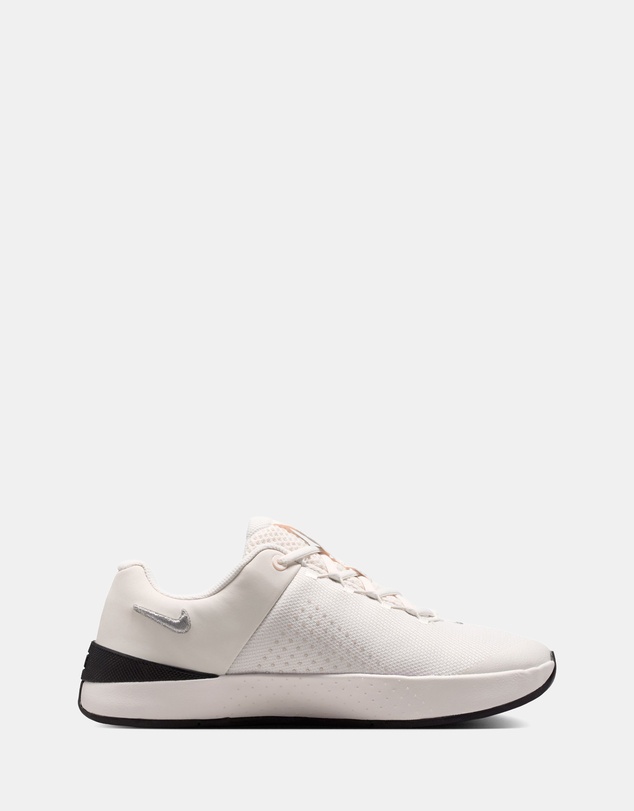 Nike - MC Trainer 4 - Women's
