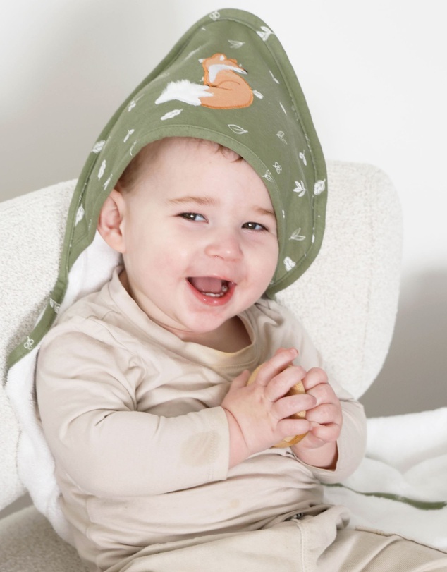 Living Textiles - Organic Hooded Towel - Fox & Friends