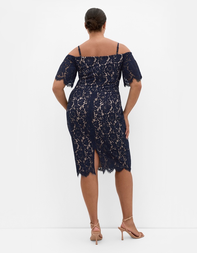 City Chic - Amelia Lace Midi Dress