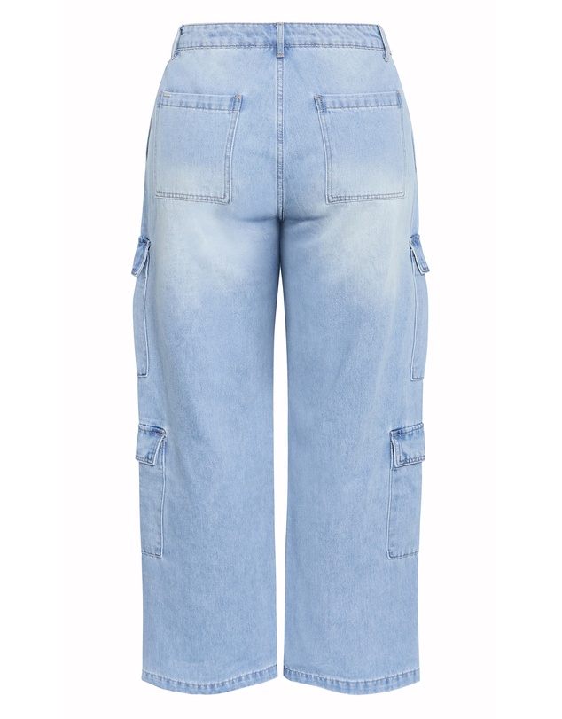 City Chic - Plus size Harley Fit Iona Cargo Wide Leg Short Jean - light wash
