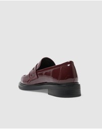 SPURR - Delmore - ONLINE EXCLUSIVE