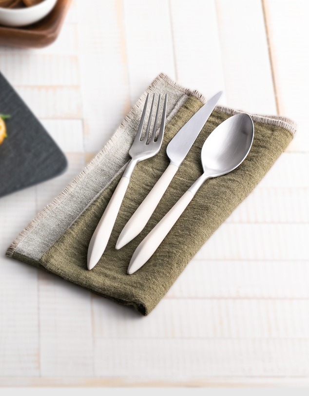 Bugatti - Ares Cutlery Set 16-piece - Ivory