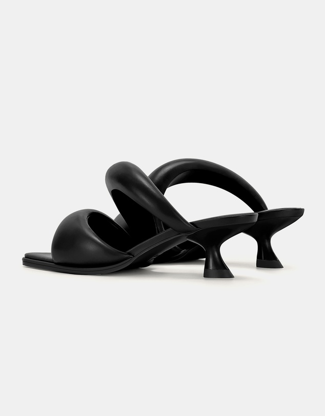 JW PEI - Sara Mules