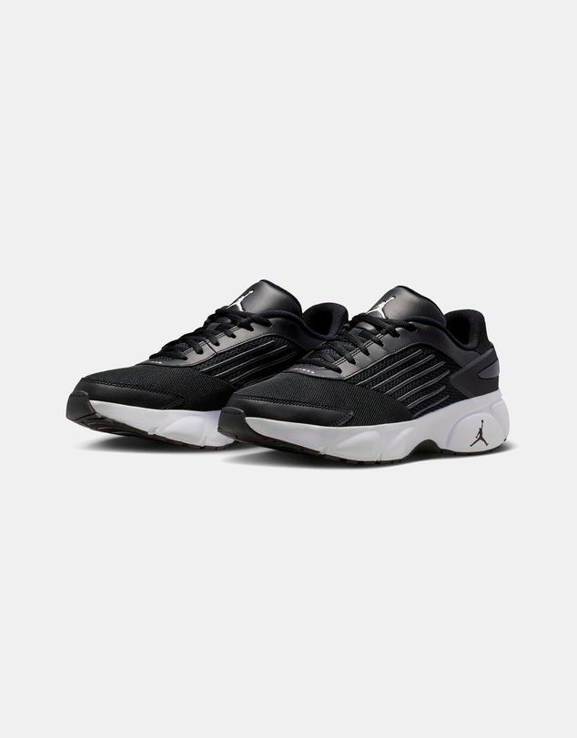 Nike - Jordan Trunner Flow - Men's