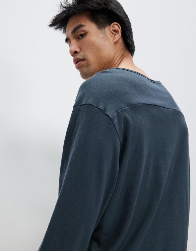 Surrounded By Ghosts - The Diaspore Rib Knit Long Sleeve Tail T-Shirt