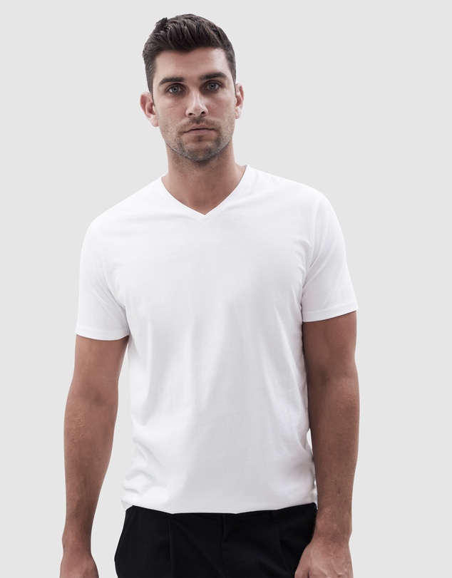 UNISON - Classic V Neck T Shirt