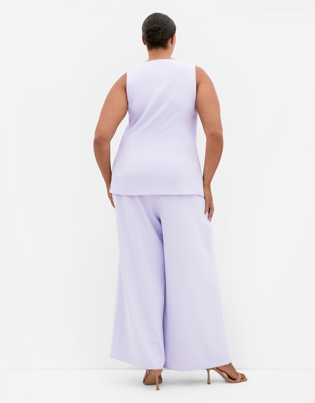 City Chic - Plus size Abbie Vest - lilac
