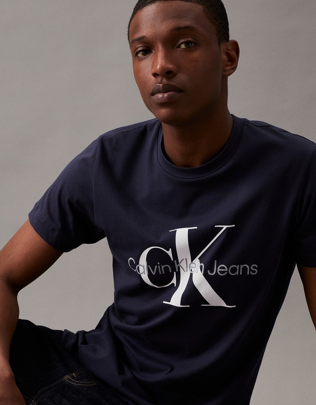 Calvin Klein Jeans - Core Monogram Logo Slim T-Shirt
