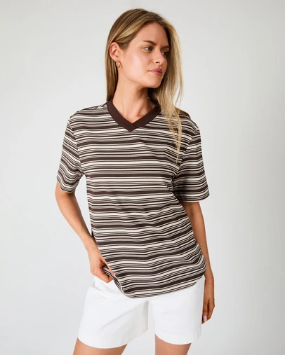 Rolla's - Sunday V Neck Tee