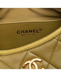 Pre-Loved by Azura Reborn - Pre-Loved Paris Dakar Quilted Lambskin Mixed Chain Hobo