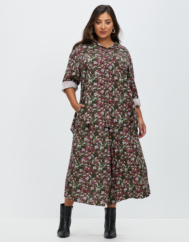 Hope & Harvest - Wide Leg Cropped Chelsea Pants