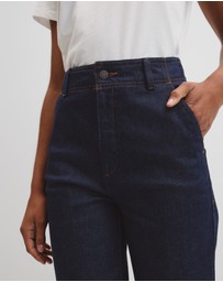 Country Road - Refined High Rise Slim Jean
