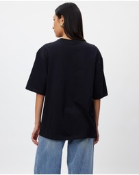 adidas Originals - Essentials Boyfriend Tee
