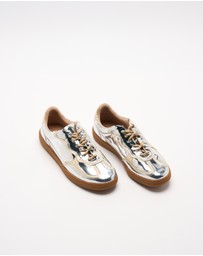 Walnut Melbourne - Fallon Sneaker