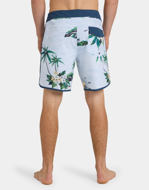 Quiksilver - Mens Surfsilk Scallop 18