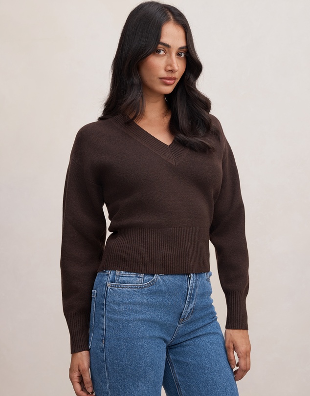 Forever New - Raya V Neck Sweater