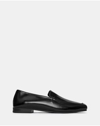 ARKET - Lacquered Leather Loafers - Women's