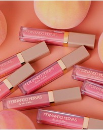 Silk Oil of Morocco - Shes So Peachy Lip Shine Argan Gloss By Fernando Hervas