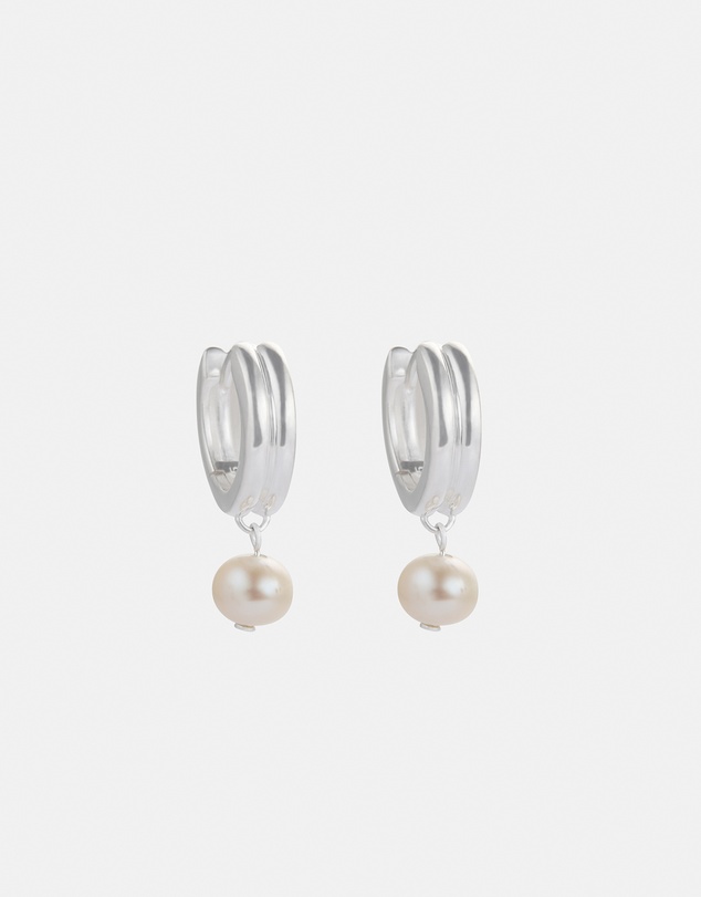 Kirstin Ash - Solace Pearl Hoops