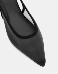 Novo - Cassey Flats