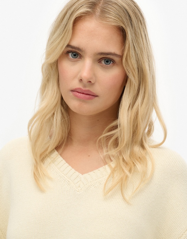 Superdry - Oversized V Neck Jumper