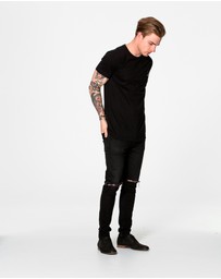 DVNT - Tower Tee