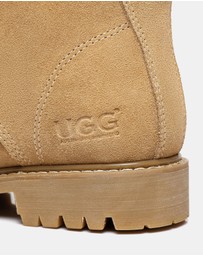 EVERAU - Australian Shepherd Ugg Mina Cow Suede Upper Martens