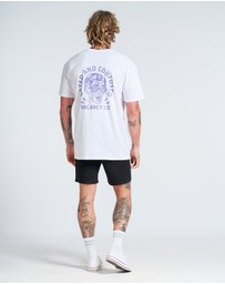 Vacancy Co - Dazed and Confused Tee