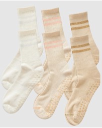 High Heel Jungle - Varsity Pilates Yoga Grip Socks - 3 Pack