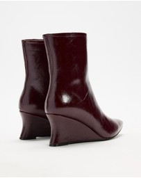 Dazie - Eva Wedge Boots