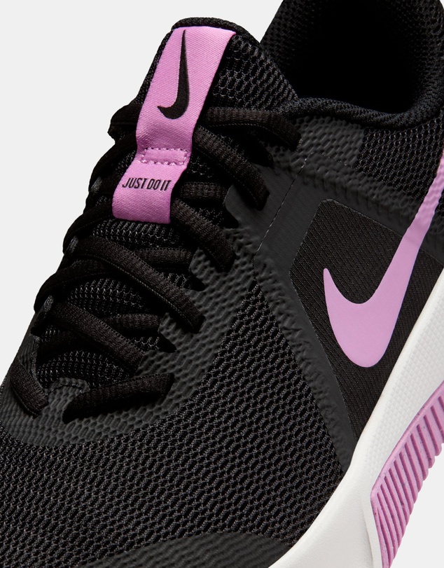 Nike - MC Trainer 3 - Women's