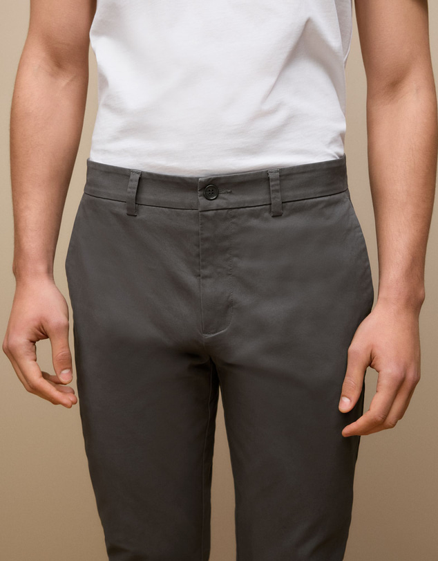 Trenery - Slim Fit Chino Pant in Charcoal