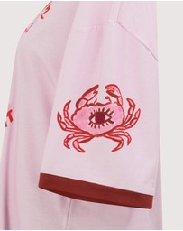 SMWR. by The Somewhere Co - Cancer Astrology Oversized Tee