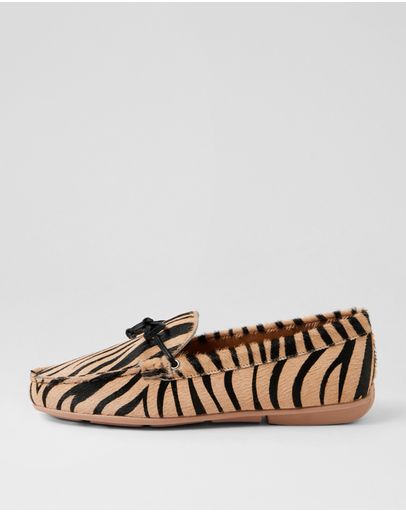 NUDE ZEBRA