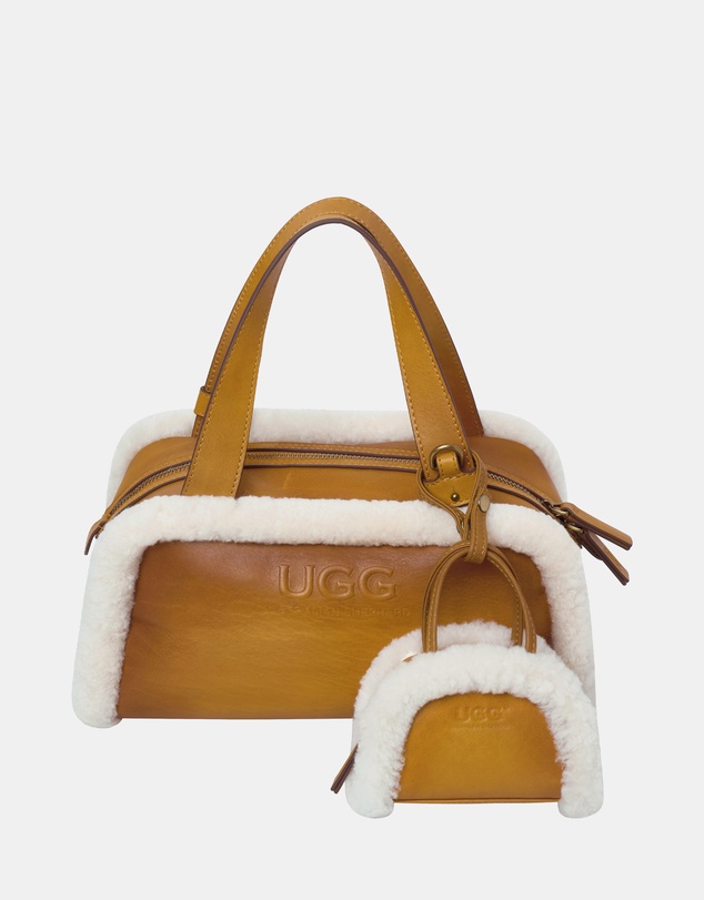 EVERAU - Australian Shepherd Ugg Frothie Bag Sheepskin Upper Bags