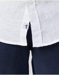 Vacay Swimwear - S/S White Linen Shirt