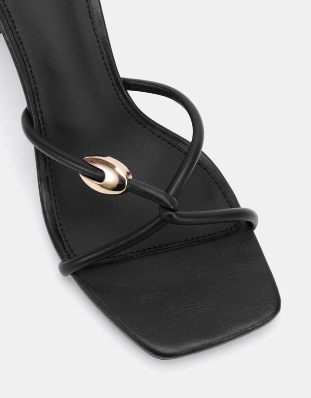 Novo - Zingy Heels