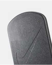 Nike - Kickboard