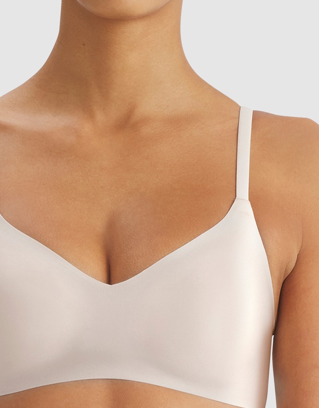 adidas Sportswear - Active Micro Contour Bonded Wirefree Padded Push-Up Bra