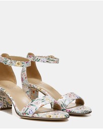 Naturalizer - Vera Dress Sandal - Satin Pearl