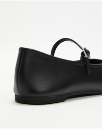 Senso - Caroline I