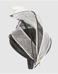 Max Alexander - Pillbox Black White Racing Fascinator