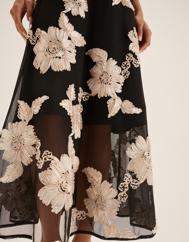 Review - Valencia Gown