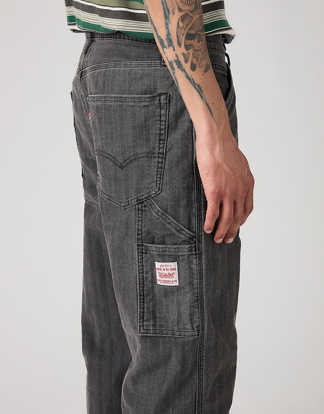 Levi's - 568 Loose Straight Carpenter Jeans