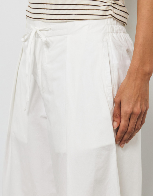 AERE - Mimi Pleated Barrel Leg Pant