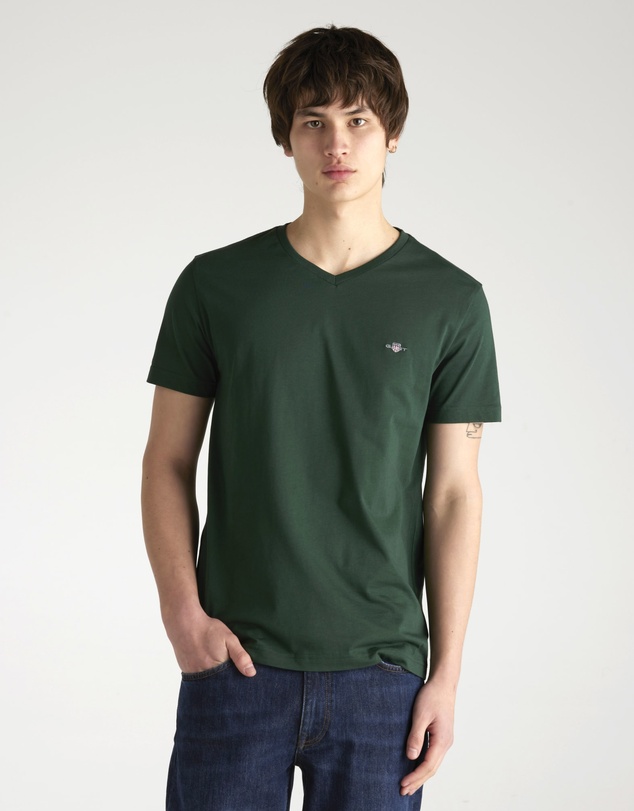 Gant - Slim Fit Shield V-Neck T-Shirt