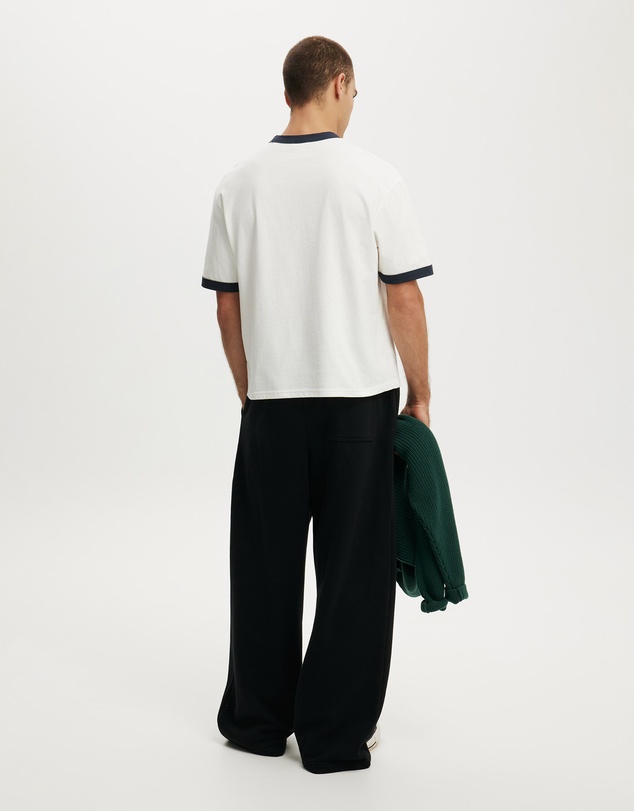 Cotton On - Super Baggy Track Pant
