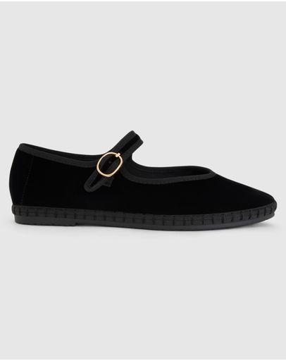 BLACK VELVET
