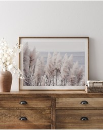 Olive et Oriel - Pampas By The Sea Art Print